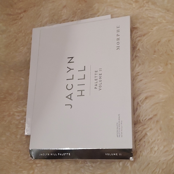 Morphe X Jaclyn Hill Palette Volume II - Picture 5 of 9
